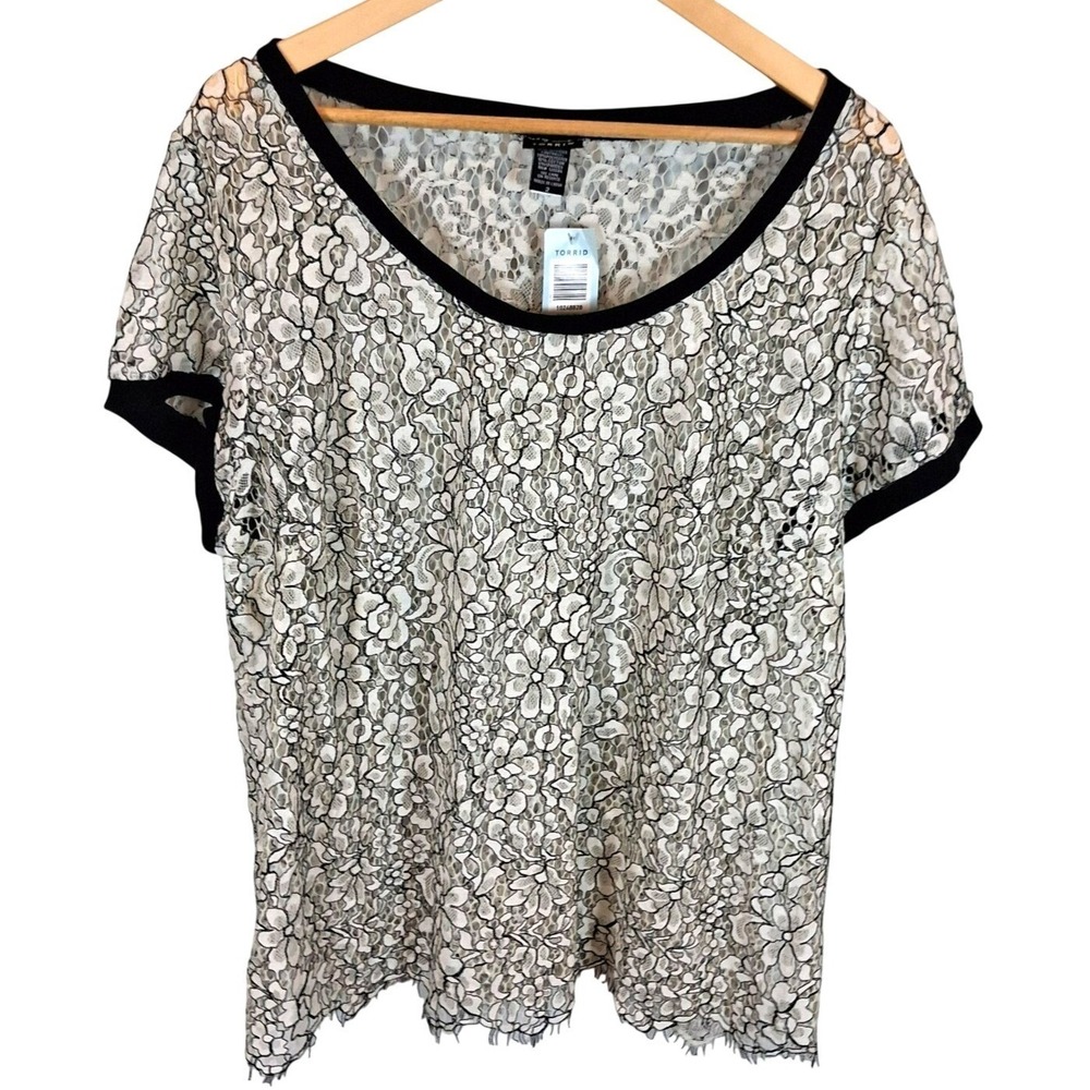 Torrid NWT White Floral Lace Sheer Top 2X Plus Size Romantic Coquette Bridal - Picture 2 of 14